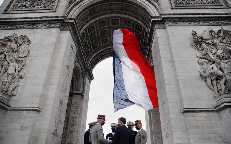 The first round of parliamentary elections has begun in France.