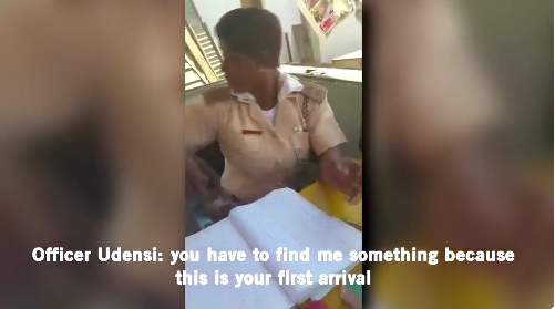 Exposed: Female Immigration Officer Caught Extorting Money from Nigerians At Seme Boder [Video]